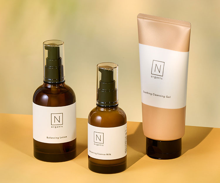 N organic Basic バランシング ローション(100mL/4,180円)/N organic Basic バランシング エッセンスミルク(60mL/6,380円)/N organic Basic スージング クレンジングジェル(170g/3,850円)